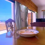 Tropicalidays Atlantic Hideaway بيت للعطل طوستا ديل سيلونثيو